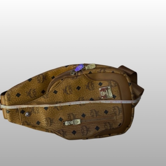 MCM Tan Crossbody Bag - Picture 3 of 11